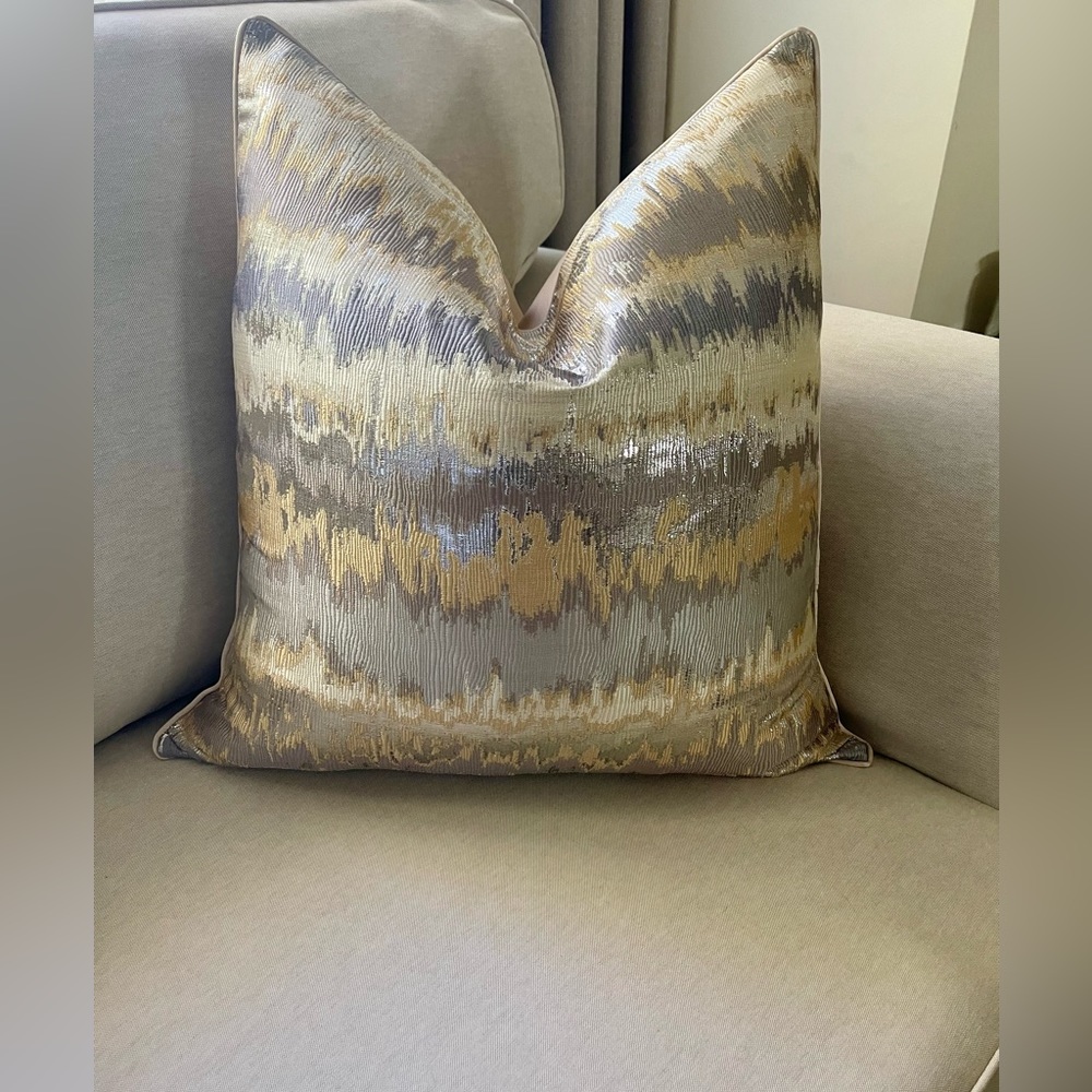 Two Luxury Gold and silver waves glam pillow cover. - Picture 7 of 10